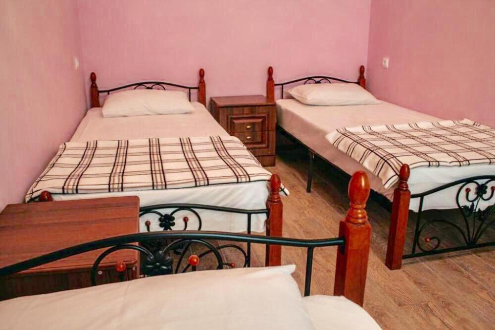 Anna-Saria Guest House Гагра Екстер'єр фото