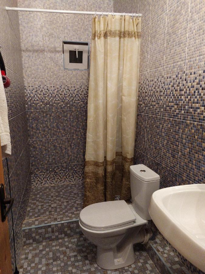 Anna-Saria Guest House Гагра Екстер'єр фото